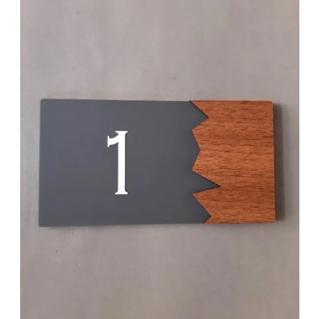 Wooden Serisi Pleksi Kapı Numarası SM-WSKN1
