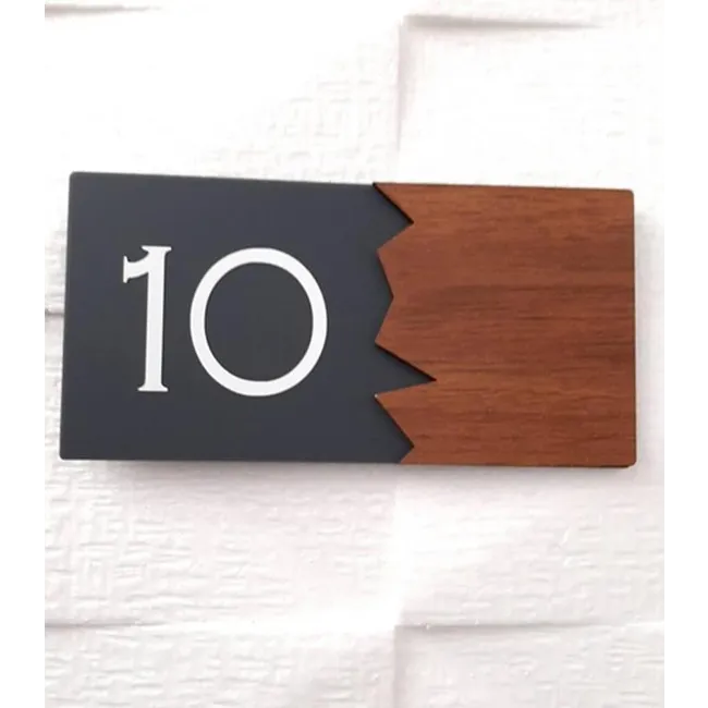 Wooden Serisi Pleksi Kapı Numarası SM-WSKN0